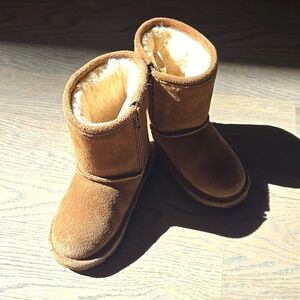 Bearpaw Boots